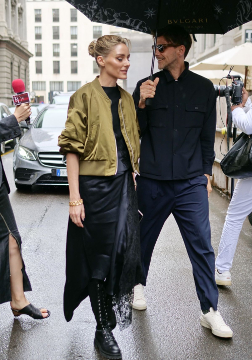 Olivia Palermo Arrives at Del Core Fashion Show at Milan Fashion Week 3