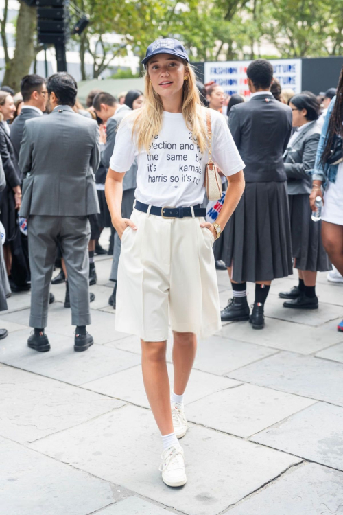 Olivia Ponton at Fashion For Our Future March in New York 1