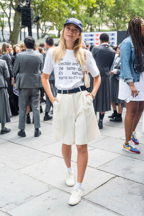 Olivia Ponton at Fashion For Our Future March in New York 3