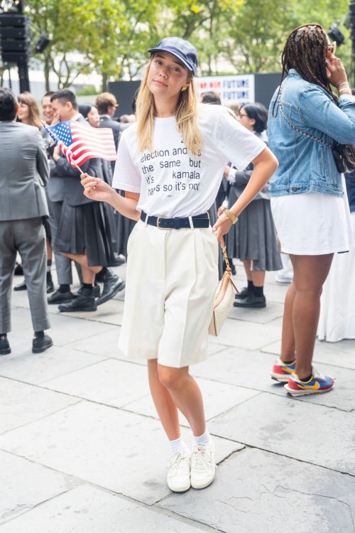 Olivia Ponton at Fashion For Our Future March in New York 5