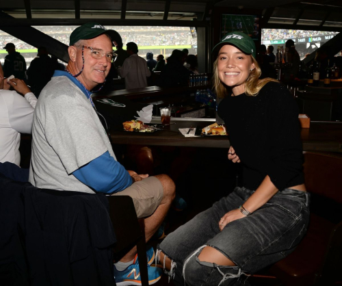 Olivia Ponton at New York Jets vs Denver Broncos Game in East Rutherford, September 2024 2