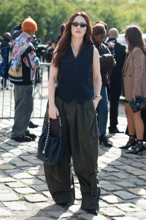 Rachel Brosnahan Arrives at Loewe Show, Paris Fashion Week, September 2024 5