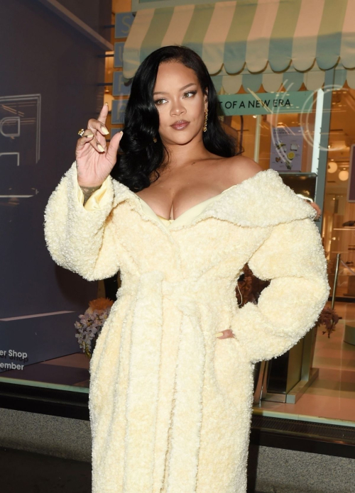 Rihanna at Her Fenty Event at Selfridges in London 4