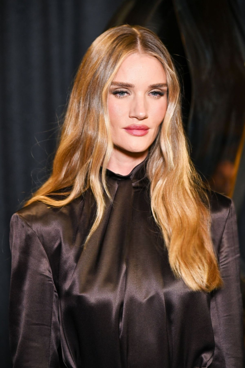 Rosie Huntington-Whiteley at Yves Saint Laurent Photocall at Paris Fashion Week 5