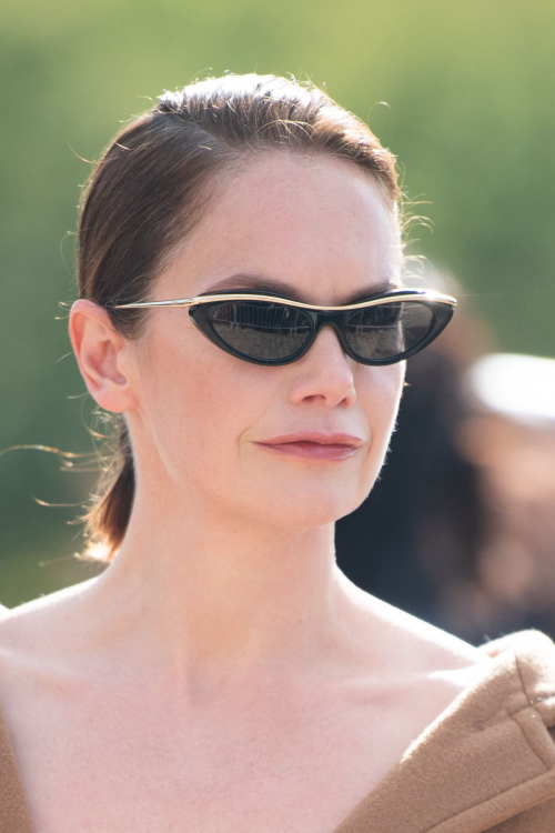 Ruth Wilson Arrives at Loewe Show, Paris Fashion Week, September 2024 3