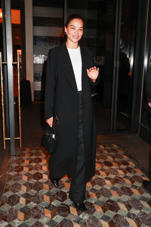 Shanina Shaik Arriving at Hotel Costes Paris Fashion Week 3