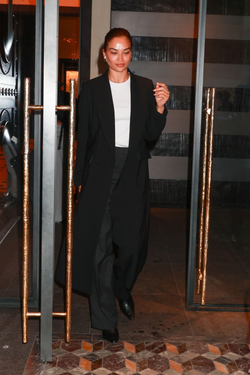 Shanina Shaik Arriving at Hotel Costes Paris Fashion Week 6