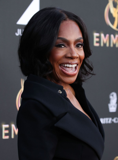 Sheryl Lee Ralph at 76th Emmys Exclusive Performer Nominee Celebration in Los Angeles 5