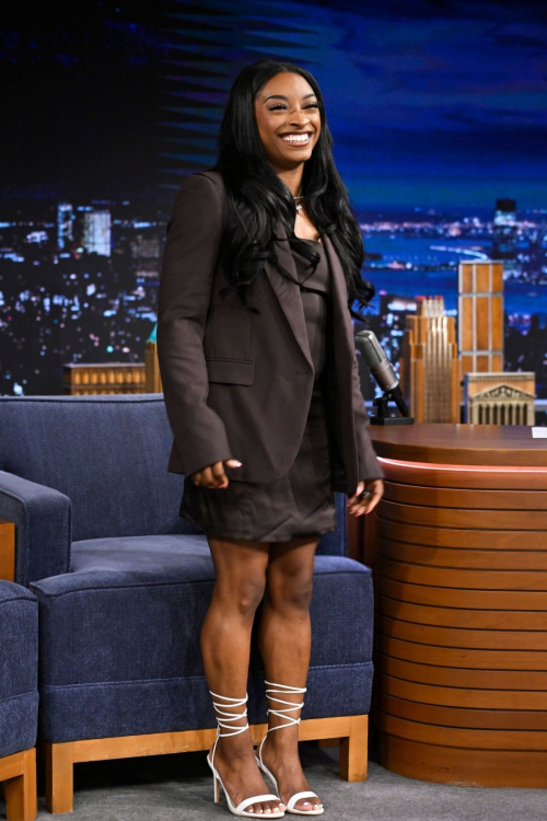 Simone Biles at Tonight Show Starring Jimmy Fallon 1