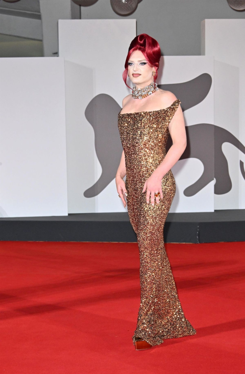 Stephanie Glitter at Three Friends Premiere at Venice International Film Festival 2