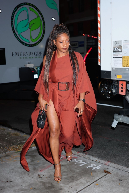 Tiffany Haddish Dines at Beauty & Essex in New York, September 2024 2