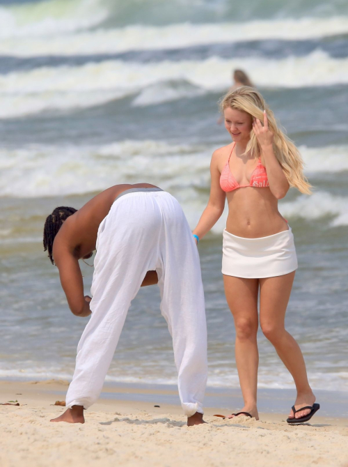 Zara Larsson Enjoying a Fun Day at the Beach in Rio de Janeiro 3