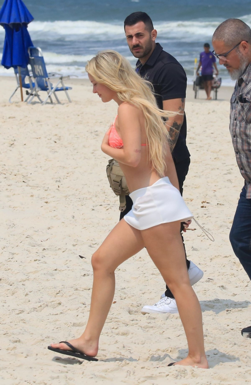 Zara Larsson Enjoying a Fun Day at the Beach in Rio de Janeiro 5