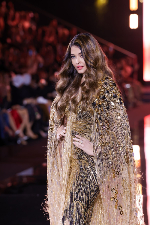 Aishwarya Rai at L’Oreal Paris Fashion Show at Paris Fashion Week, September 2024 1