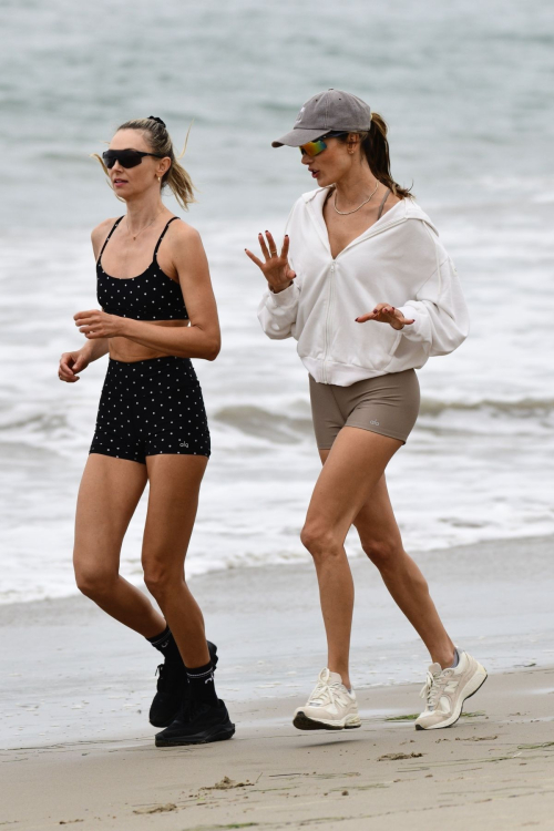 Alessandra Ambrosio Out Running on Beach, October 2024 3