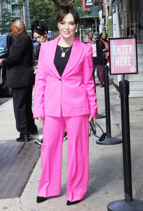 Alyssa Milano in Pink Ensemble Arrives at FOX Studios in New York, September 2024 3