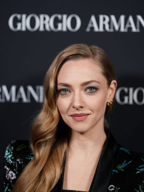 Amanda Seyfried at Giorgio Armani Spring 2025 Fashion Show October 2024 1