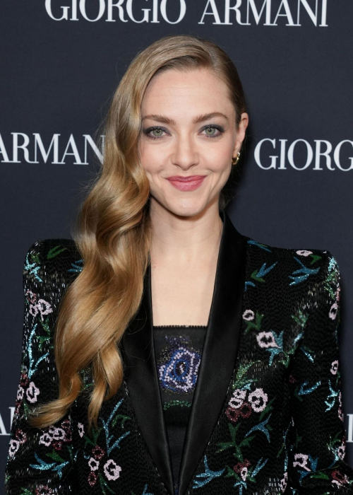 Amanda Seyfried at Giorgio Armani Spring 2025 Fashion Show October 2024 4