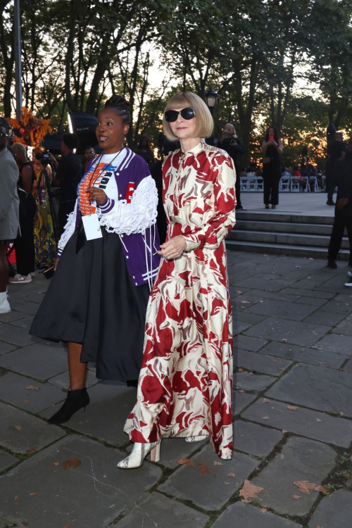 Anna Wintour at Harlem Fashion Row Show in New York, September 2024 3