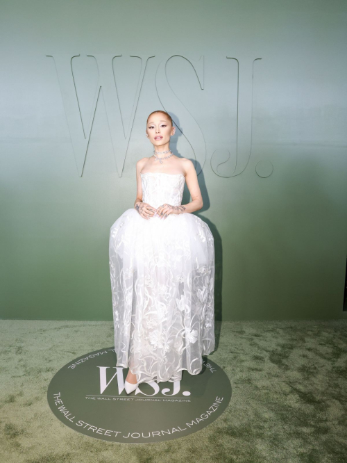 Ariana Grande at WSJ. Magazine Innovator Awards, October 2024 6