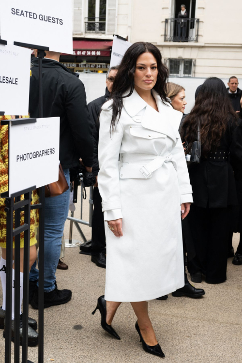 Ashley Graham at Stella McCartney Show at Paris Fashion Week, September 2024 1