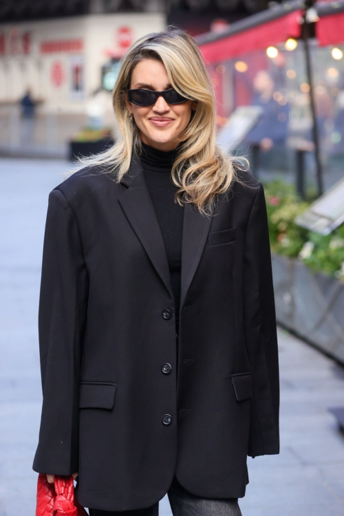 Ashley Roberts in Black Blazer and Trousers Out in London, October 2024 5