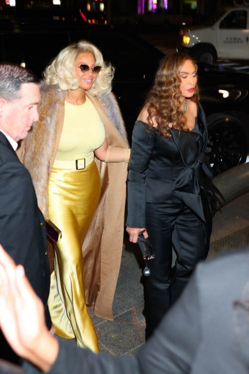 Beyonce and Tina Knowles at Private Dinner Party in New York, October 2024 3