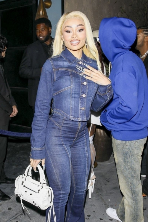 Blac Chyna Shows Wedding Ring in Double Denim at Lavo LA, October 2024 2