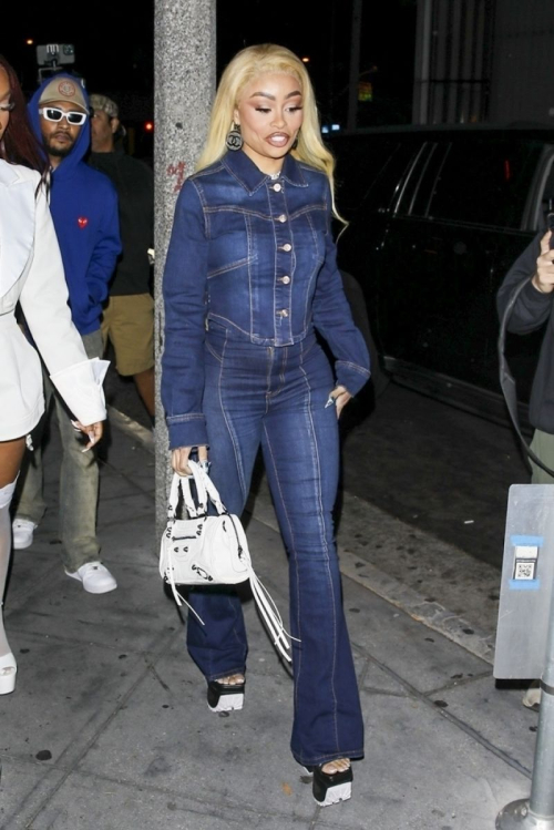 Blac Chyna Shows Wedding Ring in Double Denim at Lavo LA, October 2024 5