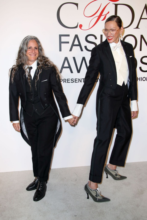 Cass Bird and Jenna Lyons at CFDA Fashion Awards, October 2024 4