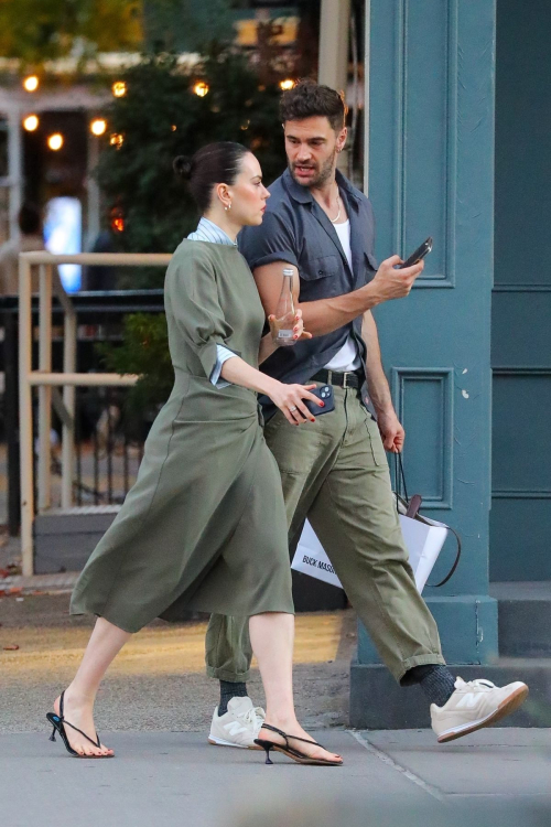 Daisy Ridley and Tom Bateman Out in New York, October 2024 3