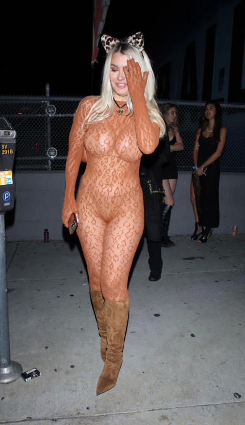 Emily Sears Leaves Treats Magazine Party in Los Angeles, October 2024 6