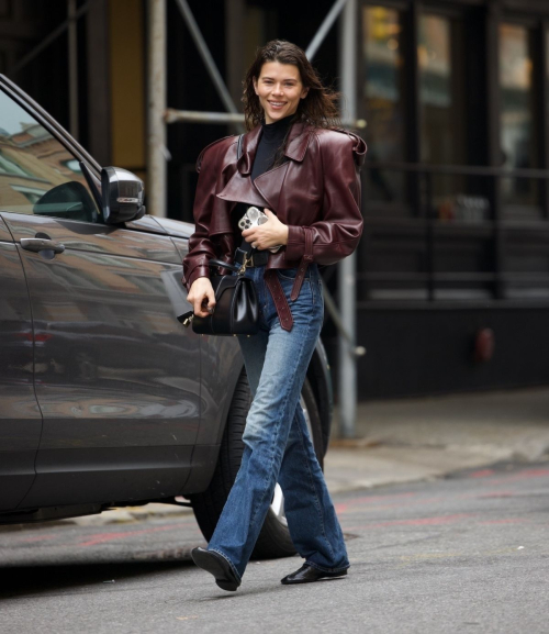 Georgia Fowler Hailing a Cab in New York, October 2024 6