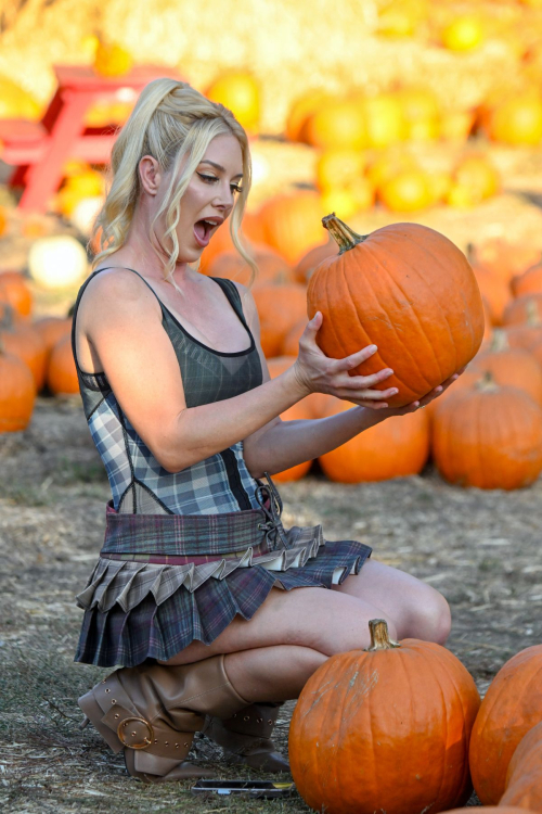 Heidi Montag & Spencer Pratt at Pumpkin Patch, October 2024 2