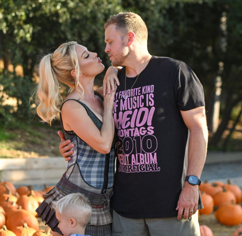 Heidi Montag & Spencer Pratt at Pumpkin Patch, October 2024 6