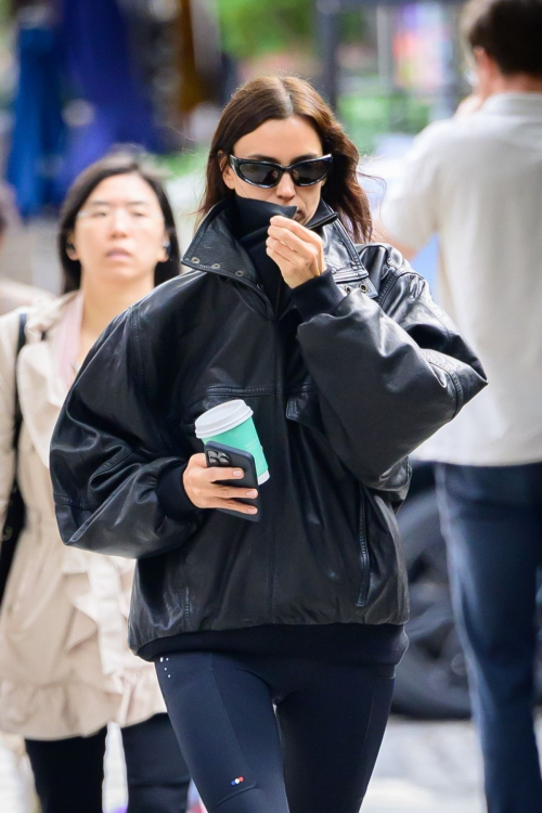 Irina Shayk in Oversized Leather Jacket Out in New York, October 2024 4