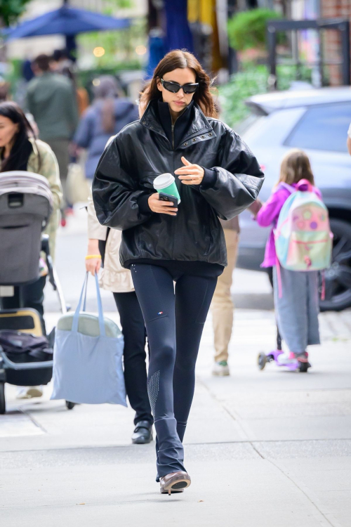 Irina Shayk in Oversized Leather Jacket Out in New York, October 2024 6