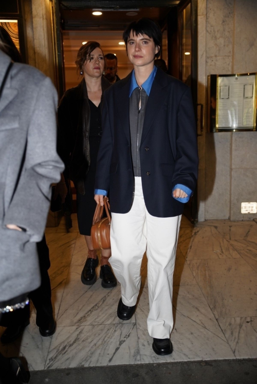 Jessie Buckley Arrives at Miu Miu Afterparty in Paris, October 2024 2