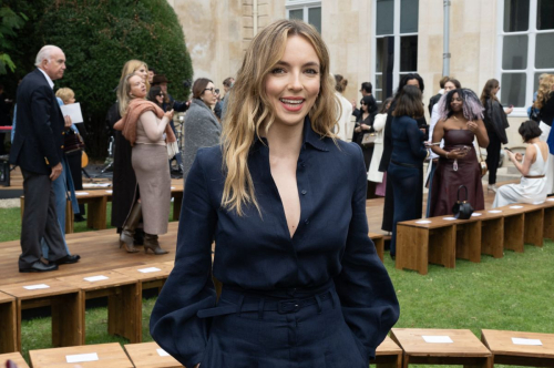 Jodie Comer at Gabriela Hearst Fashion Show at Paris Fashion Week, September 2024 2