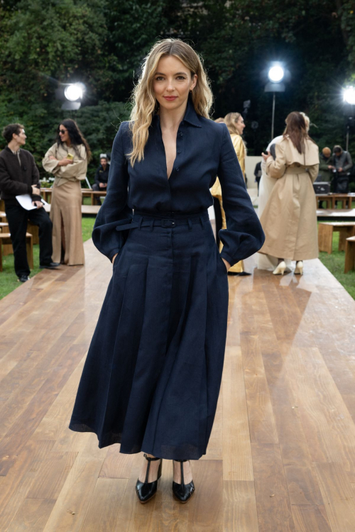 Jodie Comer at Gabriela Hearst Fashion Show at Paris Fashion Week, September 2024 5