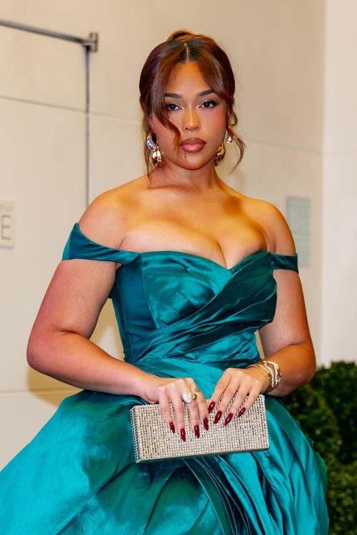 Jordyn Woods Arrives at Glamour Women of the Year in New York, October 2024 1