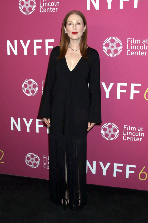 Julianne Moore at The Room Next Door Premiere in New York, October 2024 3