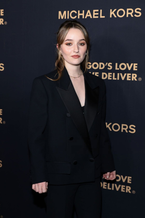 Kaitlyn Dever at Golden Heart Awards in New York, October 2024 4