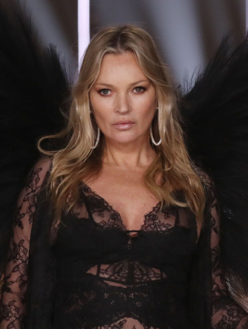 Kate Moss at Victoria’s Secret Runway Show in New York, October 2024 2