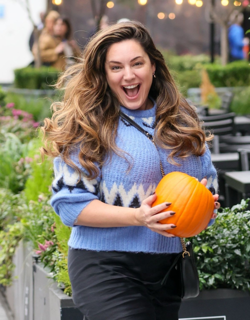 Kelly Brook Leaves Heart Radio with Pumpkin London, October 2024 2