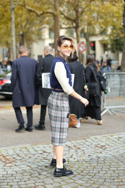 Kiernan Shipka at Miu Miu SS25 Fashion Show in Paris, October 2024 4