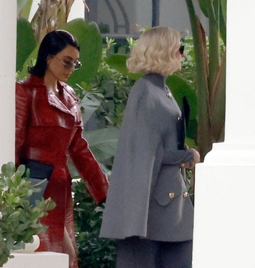 Kim Kardashian Naomi Watts on Set of All's Fair in Camarillo, October 2024