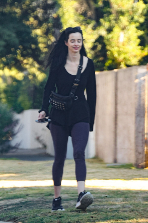 Krysten Ritter Taking a Neighborhood Walk Los Angeles, October 2024 2