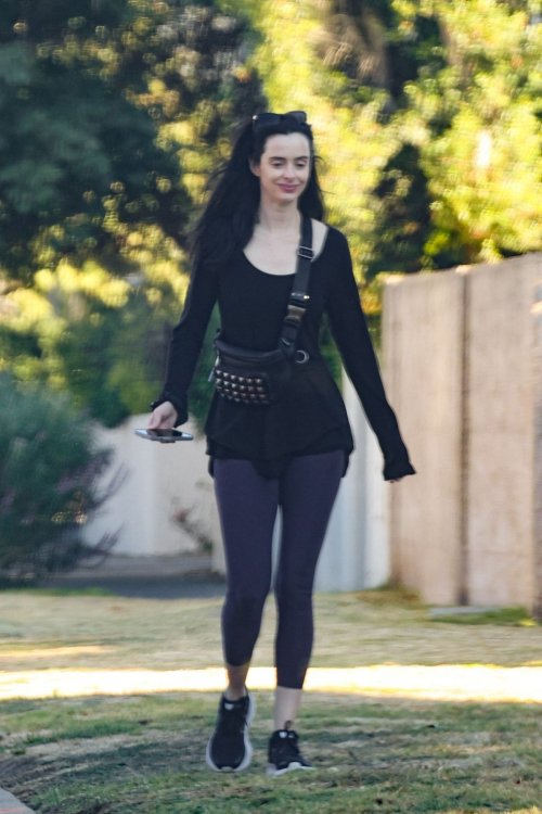 Krysten Ritter Taking a Neighborhood Walk Los Angeles, October 2024 3