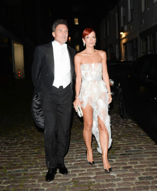 Lily Allen Arrives at Chiltern Firehouse 10th Anniversary Party, October 2024 3